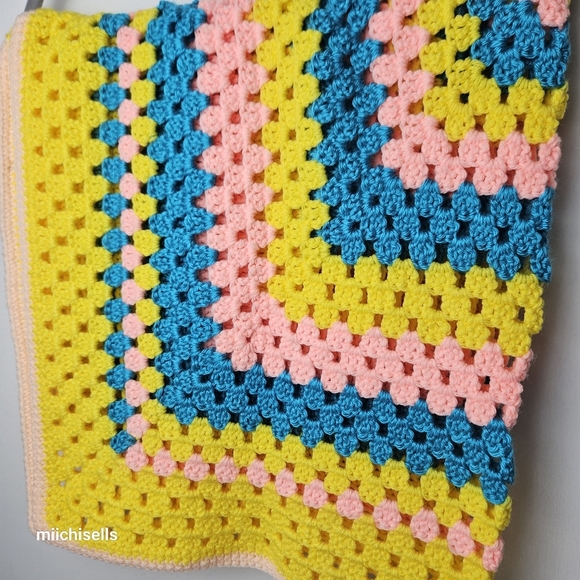 Vintage Blanket Handmade Crochet Throw - Picture 5 of 7